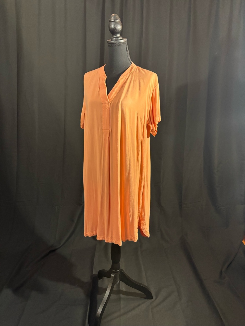 H&M V-Neck Viscose Tunic Dress in Solid Peach 🍑 Size Small Stand Collar Unlined
